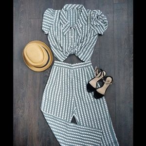 Vintage green striped 2 pc set